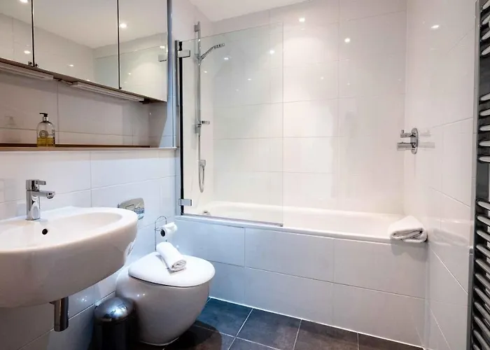 Gorgeous Flat With Parking *